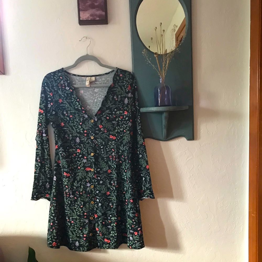 DIVIDED H&M Woodland Flora Dress